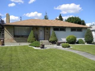 3312 Rockwell Ave, Spokane, WA 99205-1724