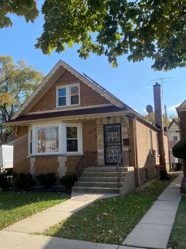 1701 85 St, Chicago IL 60617-2212 exterior