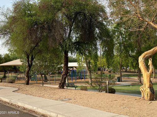 3780 Barcelona Dr, Chandler AZ  85226-1301 exterior