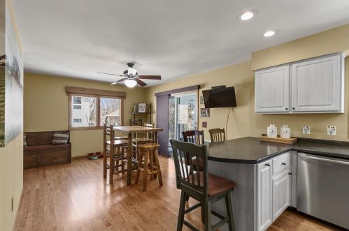 1605 Tarragon Dr, Madison WI  53716-1858 exterior