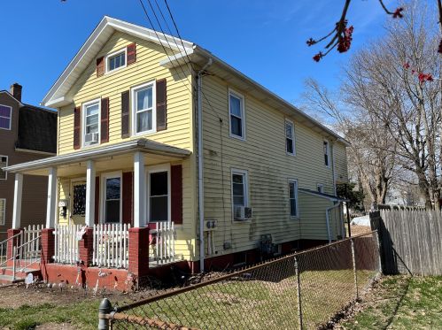 91 Cherry St, Wallingford, CT 06492-2305