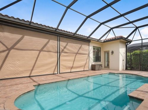 9313 Vercelli Ct, Naples FL 34113-7748 exterior