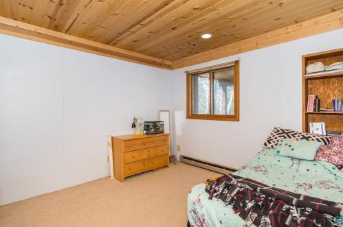 4103 Van Rd, Duluth MN 55803 exterior