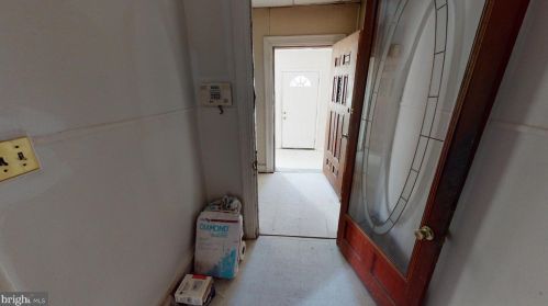 1008 Kerlin St, Chester PA 19013-3702 exterior