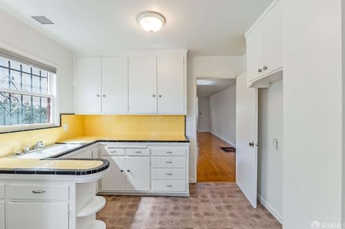 1336 Burnett St, Berkeley CA 94702-2408 exterior