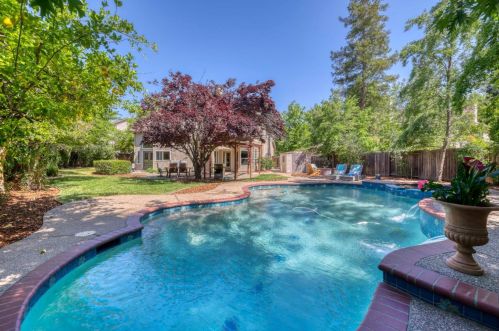 127 Conductor Way, Folsom CA 95630-8022 exterior