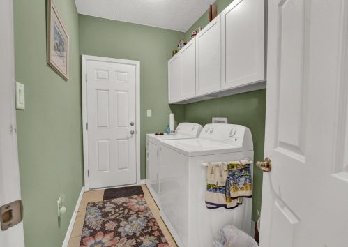 43 Magnolia Lake Dr, Defuniak Springs FL 32433-5252 exterior