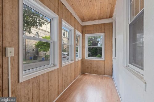 360 Martin St, Philadelphia, PA 19128-4841