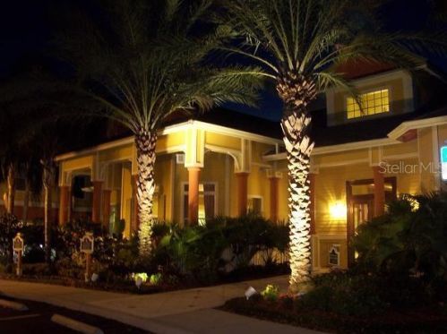 4207 Dale Mabry Hwy, Tampa FL  12105-1423 exterior