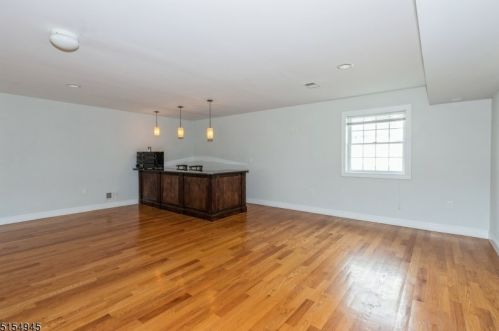 50 Diven St, Springfield NJ 07081-2814 exterior