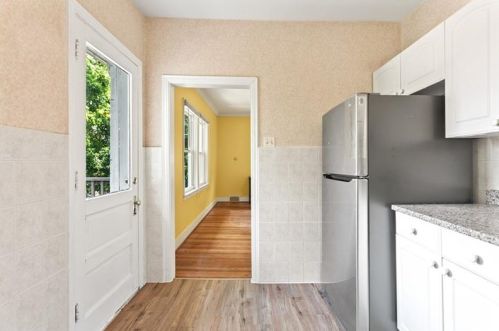 6525 Dalzell Pl, Pittsburgh PA 15217-1441 exterior