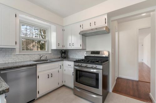 620 Columbus Ave, Mount Vernon NY 10550-4730 exterior