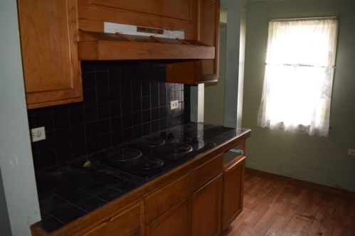 1039 Long Ave, Chicago IL 60638-1816 exterior