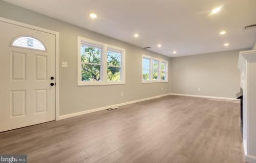 413 49th St, Camden NJ  08110-3910 exterior