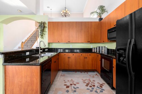 5725 Spanish Riv Rd, Fort Pierce FL exterior