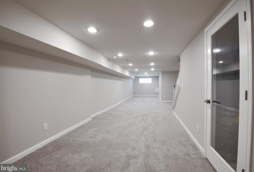 5725 17 St, Philadelphia PA 19132-3927 exterior