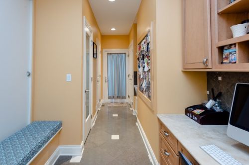 6923 Kenton Ave, Chicago IL 60712-2429 exterior