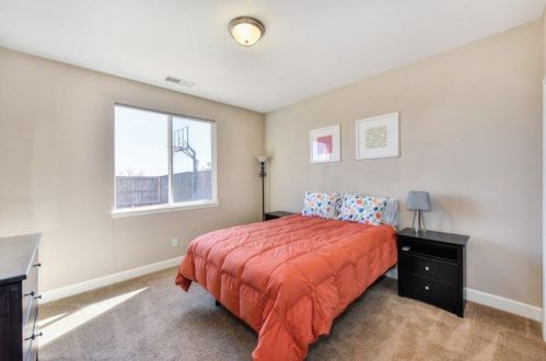 5046 Courtney Way, Folsom CA  95762-5478 exterior