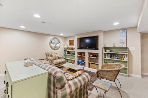 33 Ponca Trl, Saint Louis MO 63122-5105 exterior