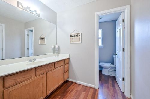 990 Palmer Rd, Lithonia GA 30058-2945 exterior