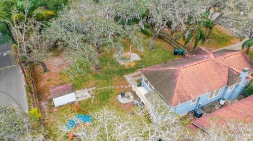 918 Shadowlawn Ave, Tampa FL 33603-2327 exterior