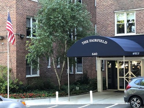 640 231st St, Bronx NY  10466-2902 exterior