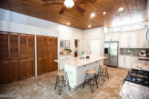 2705 Lee St, Tucson AZ  85716-3518 exterior