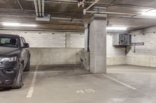 1546 Orleans St, Chicago IL  60610-2453 exterior