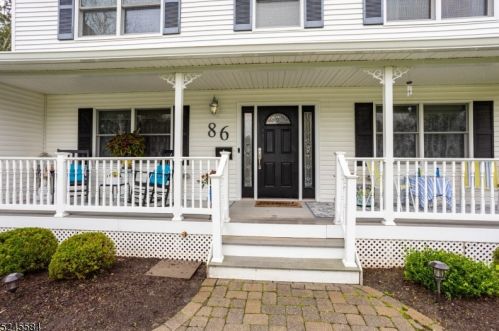 86 Woodbine Ave, Mount Olive, NJ 07828-3164