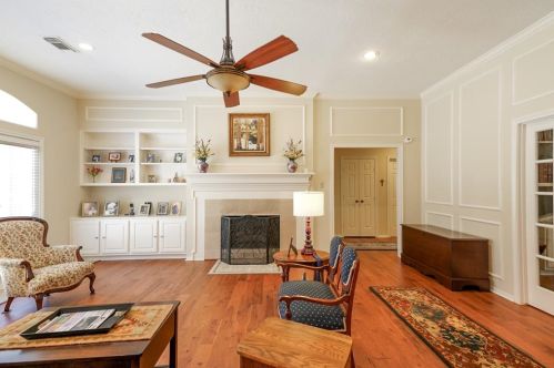 3218 Redwood Lake Dr, Humble TX 77345-1128 exterior