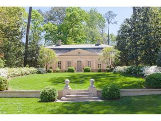 3615 Dumbarton Rd, Atlanta GA  30327-2615 exterior