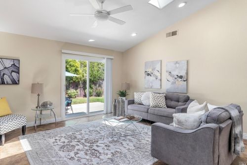 2531 Olivera Rd, Concord CA  94519-2054 exterior