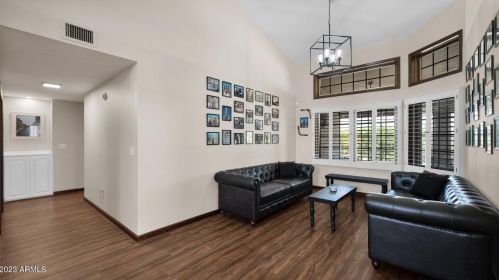 16012 10th St, Phoenix AZ  85022-3100 exterior