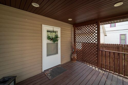 943 Earl St, Saint Paul MN  55106-3944 exterior