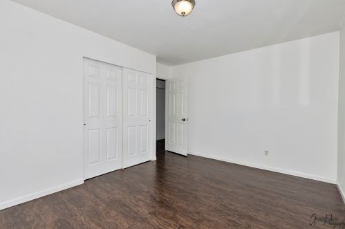 3202 Meadow Ln, Bull Valley IL 60097-8533 exterior