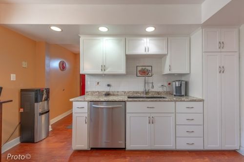 5431 63 Pl, Chicago IL 60638-5014 exterior