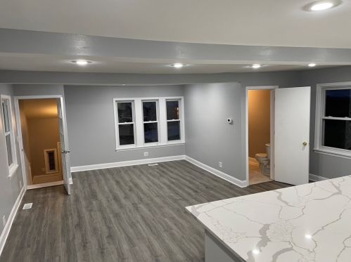 6138 Barry Ave, Chicago IL 60634-4520 exterior