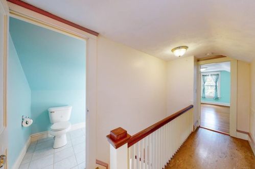 293 Doyle Ave, Providence RI 02906-3354 exterior