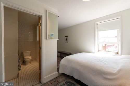 1223 6 St, Philadelphia PA 19120-3101 exterior