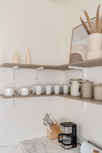 622 8th St, Tucson AZ  85705-8520 exterior