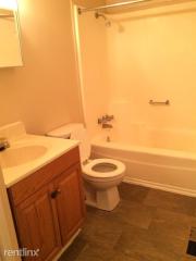 3617 Green Ash Ct, Indianapolis IN  46222-2462 exterior