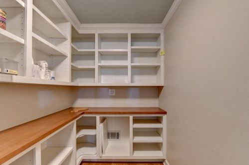 1311 Bridgewater Walk, Lithonia GA  30078-2086 exterior