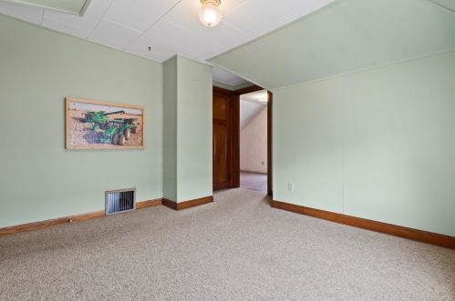 2150 66, Milwaukee WI 53213-2036 exterior