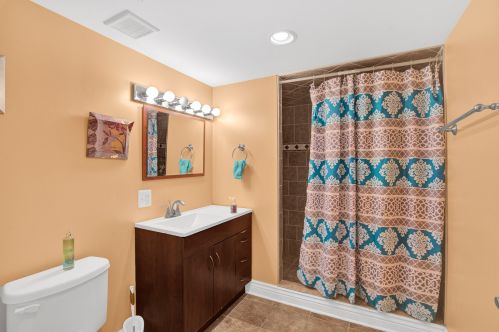 7640 Throop St, Chicago IL 60620-3754 exterior