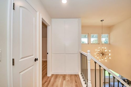 17522 Medford Ave, Tustin CA  92780-1922 exterior