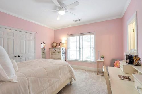 1233 Austin Gln Dr, Atlanta GA 30338-3233 exterior