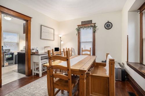 224 Old Orchard Pl, Kalamazoo MI  49007-3717 exterior