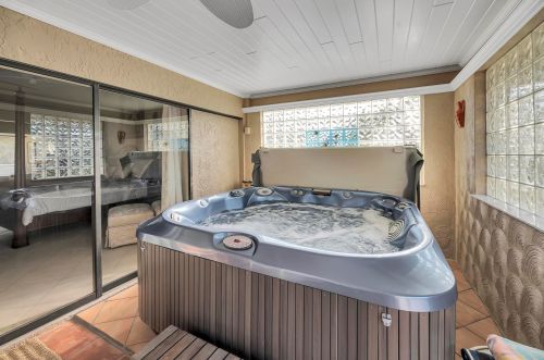 1715 Dominic Ave, Fort Pierce FL 34952-5816 exterior