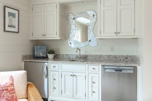 2959 Andrews Dr, Atlanta GA  30305-2905 exterior