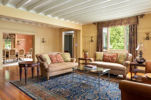 170 Blackstone Blvd, Providence RI 02906-5802 exterior